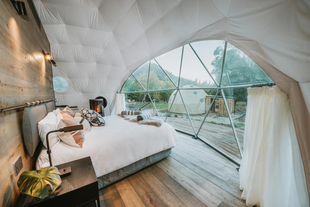 Hotel Cross Hill Glamping Lake Hāwea Esterno foto